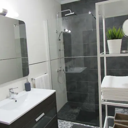 Alameda شقة كاديز